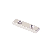 Магніт під потай 40x10x5mm-7/3.5mm х 2 отвори.