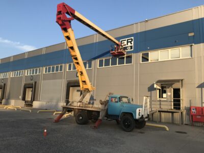 Автовишка Бровари. Послуги автовишки Бровари (067) 441 30 25.