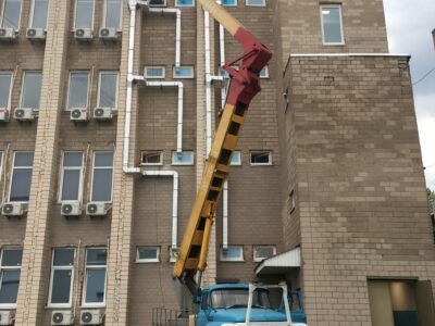 Автовишка Бровари. Послуги автовишки Бровари (067) 441 30 25.