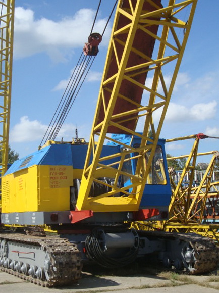 Кран гусеничний МКГ-25БР. Продажа (067) 441 30 25.