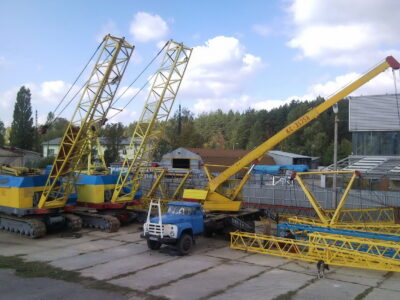 Кран гусеничний МКГ-25БР. Продажа (067) 441 30 25.